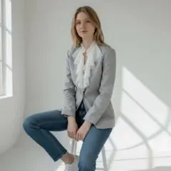 グレー ノーカラージャケット