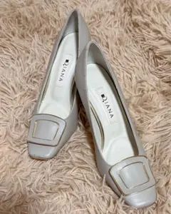 【21cm】DIANAセンターバックルパンプス