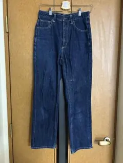 GU ハイウエストストレートジーンズ　M