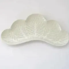 【新品】【大人気】有田焼幸楽窯　錦銀松葉形前菜皿　縁起物