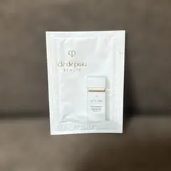 クレドポーボーテ　ヴォワールルミヌ　サンプル1個　美白　トーンアップ　艶肌