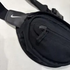 ボディバック　美品