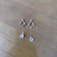 ゴールド ロングドロップイヤリング クリスタル風