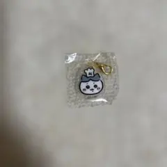 ちいかわ　ハチワレ　アクリルチャーム