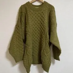 ケーブルニット ニット