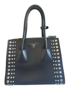 値下げ☆PRADA トライアングルロゴスタッズ ビジュー