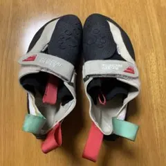 Item thumbnail for item 2595df72-dcb9-4b84-aa0a-ee1351251f6f