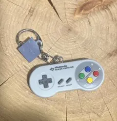 ニンテンドーミュージアム　キーホルダー　スーパーファミコン