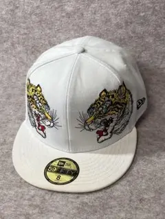【入手困難】NEW ERA × 石川真澄 ニューエラ キャップ 鷲刺繍 派手 入手困難】NEW ERA × 石川真澄 ニューエラ キャップ 鷲刺繍 派手