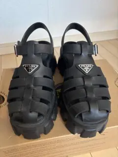 2025年最新】prada サンダル ラバーの人気アイテム - メルカリ