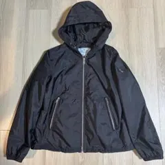 マウンテンパーカー