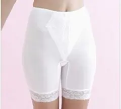 ブライダルインナーセット美品　ビスチェD65、ガードルS58