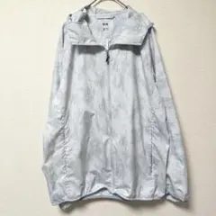 ユニクロ　ポケッタブルUVカットパーカ（3Dカット・プリント）М