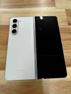 ☆韓国版Galaxy Z Fold5 256GB SIMフリー ホワイト☆ - メルカリ