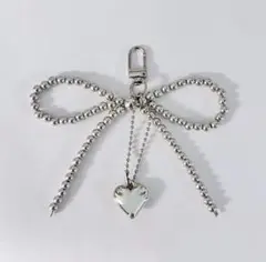 ビーズ　リボン　ハート　チャーム　キーホルダー　キーリング