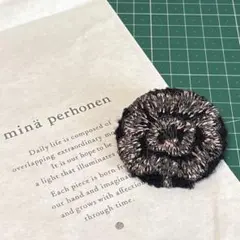 ミナペルホネン papurikko パプリッコ サンキューベリーバッジ - メルカリ