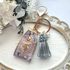 ⭐3154⭐❣️大人可愛い華やかアクセ❣️オリジナル✴インド刺繍バッグチャーム