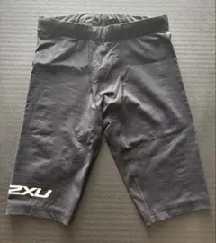 2XU ハーフタイツ