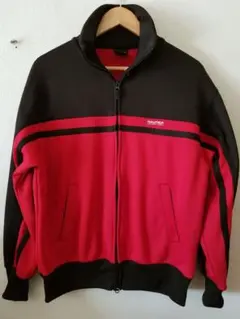 Item thumbnail for item 31ae6f41-d6e0-413c-8b82-f32dc00bcdbe