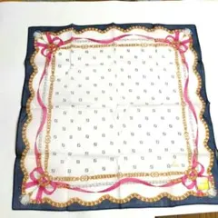 未使用FENDI コットンハンカチ チェーンリボンデザイン。