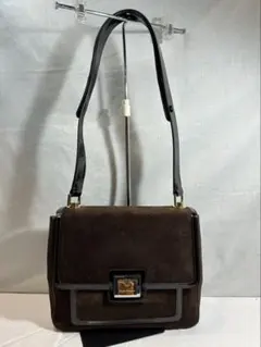 Item thumbnail for item 0e3956e0-bea8-432d-bdcb-55a8f77c081e