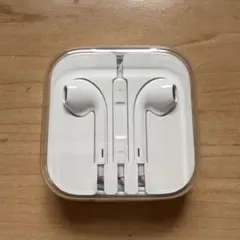 アップル純正イヤホン　3.5mmプラグ