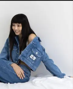 レア品【新品タグ付】カルバンクライン　デニムジャケット　ジェニ着用JENNIE レア品【新品タグ付】カルバンクライン デニムジャケット ジェニ