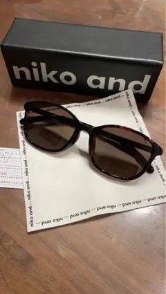 niko and -jins サングラス ブラウン