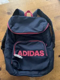 adidas リュックサック　ネイビー＆ピンク