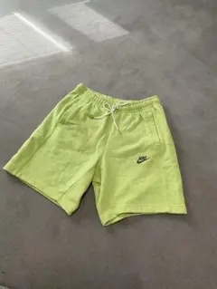 Nike ライムグリーン ハーフパンツ