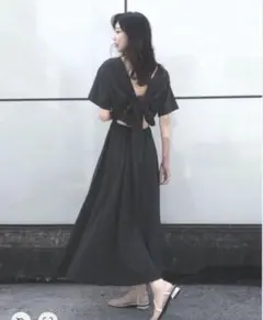 【値下げ】新品★ミラオーウェン★バックカシュクールワンピース