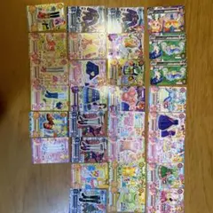 アイカツ　カード　アイカツカード　まとめ売り　100枚以上 アイカツカード 100枚以上 まとめ売り - メルカリ