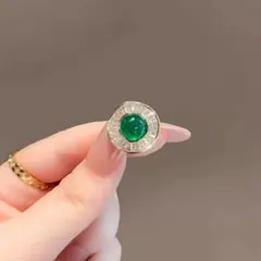 Item thumbnail for item 4f99f05c-da30-485c-a5d8-05e1a595778a