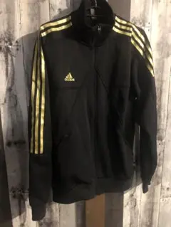 adidas＊ゴールドラインロゴジャージ＊1度使用のみ