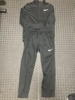Nike Dri-FIT ブラックジャージ上下セット　ナイキ