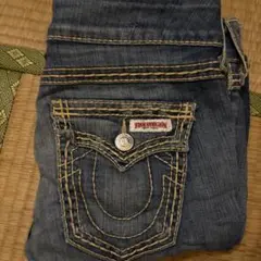 True Religion フレアデニム　28