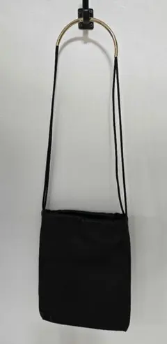 BEIGE,ブラック ドローストリングショルダーバッグ