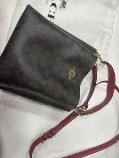 コーチ　レッド×シグネチャーブラウン　ショルダーハンド2way