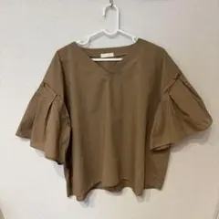 半袖ブラウス　earth music&ecology ブラウン