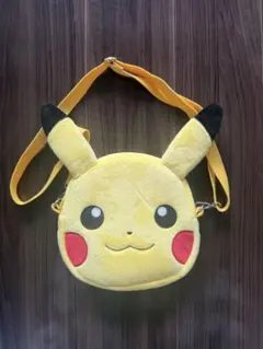 ピカチュウ バッグ