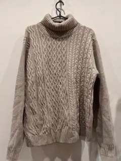 green label relaxing タートルネック