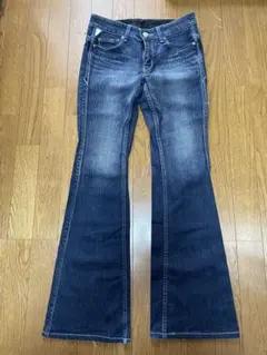 デニム　ジーンズ　ブーツカット