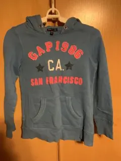 送料込‪☆激安GapKids フード付きパーカー 150サイズ