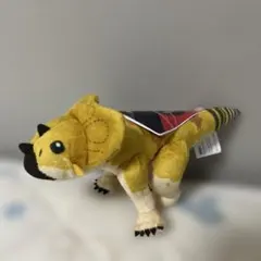 ジュラシックワールド 復活の大地 ぬいぐるみ アクイロプス　マスコット