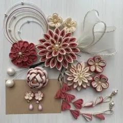 つまみ細工髪飾り　くすみピンク　正絹　ピアスイヤリング　成人式　卒業式　前撮り