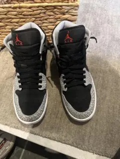 NIKE air jordan1 mid elephant toe ナイキ