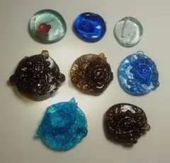 型押しおはじき　狸(たぬき) 花柄 型押しおはじき 狸(たぬき) 花柄 - メルカリ