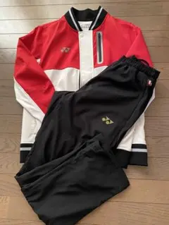 新品未使用&美品　ヨネックス　 ウォームアップウェア上Sサイズ下Mサイズ