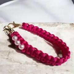 カラー変更可能　パラコード　スマホストラップ　ハンドストラップ　パール　ピンク