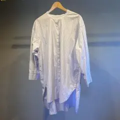 SIMPLICITÉ ストライプ バンドカラー ロングシャツのサムネイル